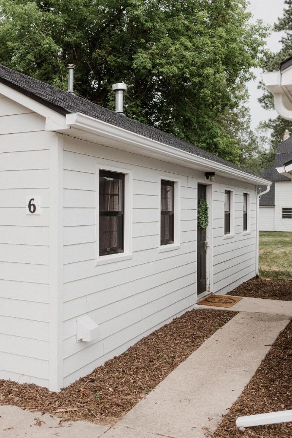 Spearfish Cottages Exterior photo